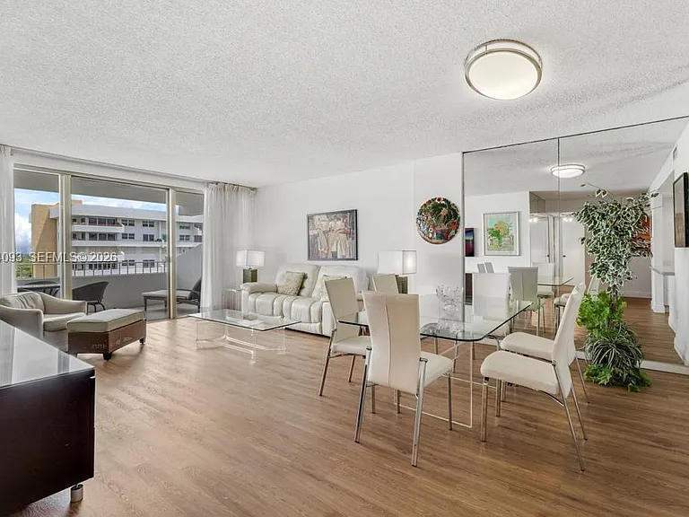 199 Ocean Lane Dr #1006 — Photo 7