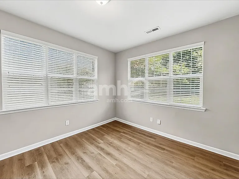 15907 Circlegreen Dr — Photo 9