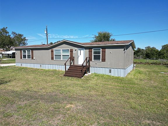 4th image of 2637 County Road 429
