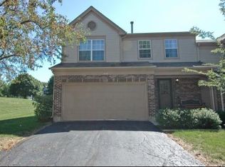 737 Longwood Dr, Algonquin, IL