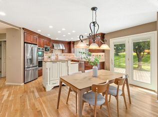 705 S 25th Ct, West Des Moines, IA 50265
