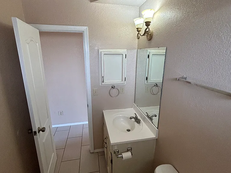 11444 Lone Wolf Cir — Photo 19