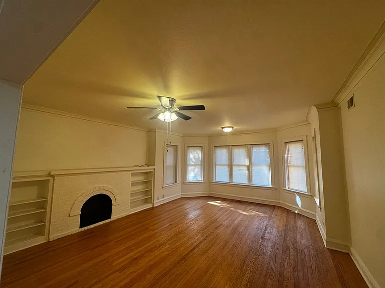 6937 S Merrill Ave — Photo 8