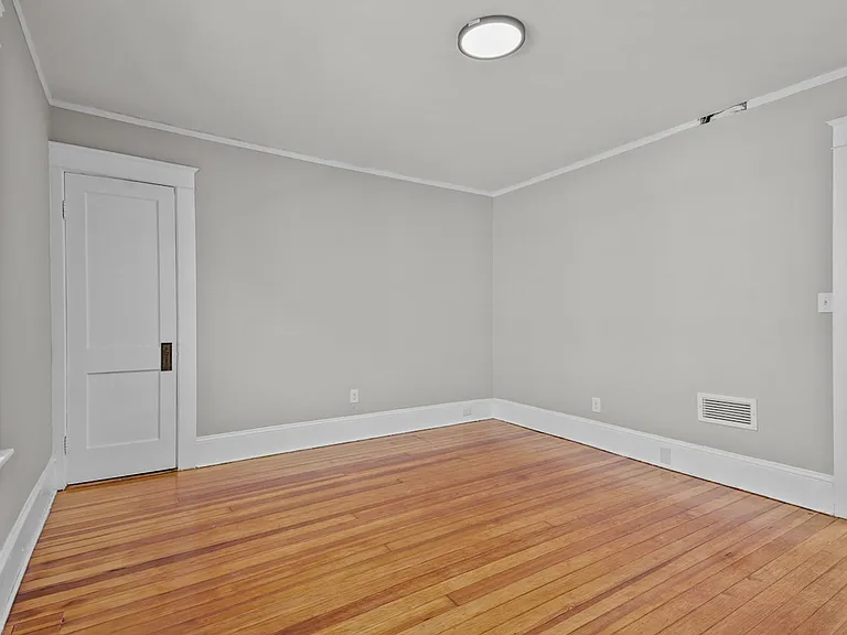 460 Eaton St #1 — Photo 23