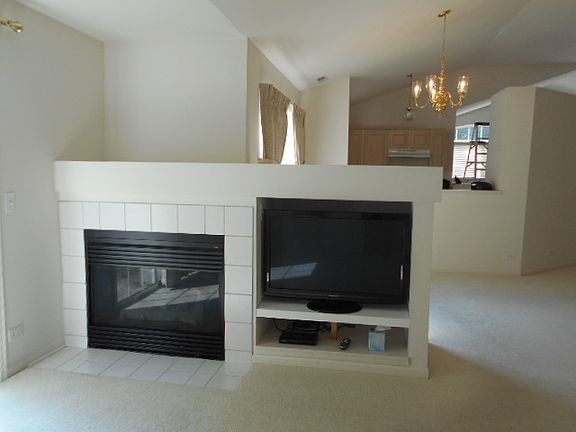 3rd image of 1387 Spencer Ln #0