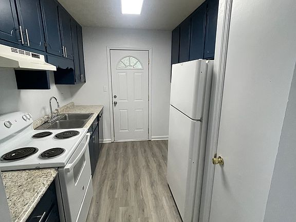 2nd image of 195 Pamela Dr