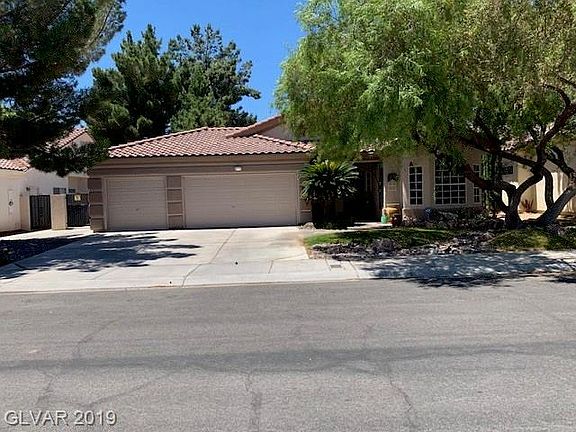 2nd image of 5701 Crystal Ocean St