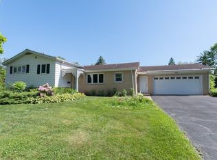 1322 Brook Ln, Glenview, IL 60025