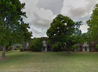 3905 N Rockwell Ave APT 211, Bethany, OK 73008