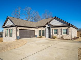 223 Windcrest Dr, Hot Springs, AR 71913