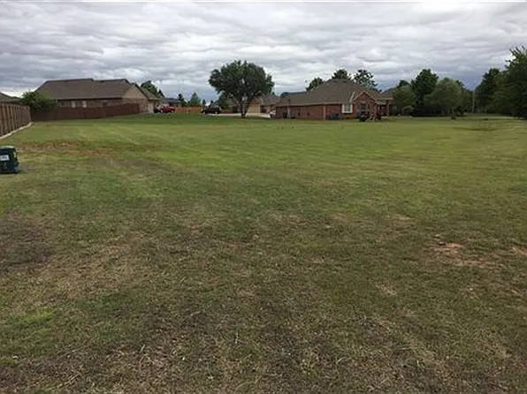 3501 Estate Dr, Norman, OK 73072