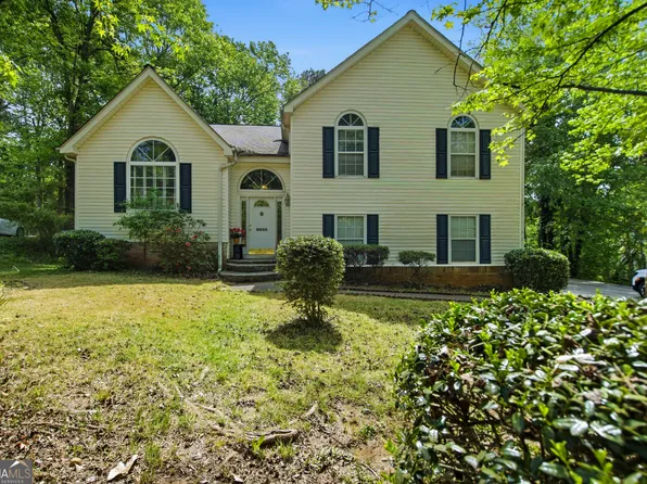 8605 Creekview Ct, Douglasville, GA 30135