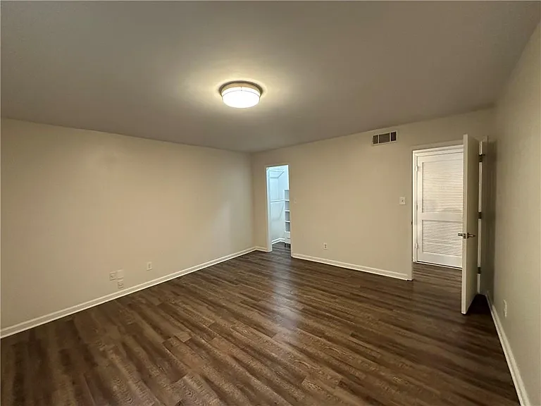 303 River Run Dr — Photo 24