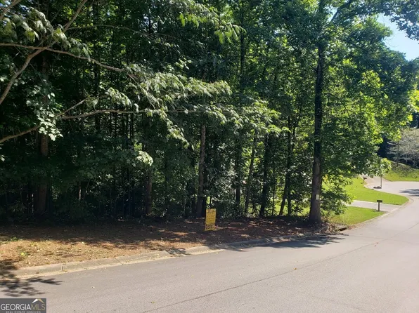 373 Farm Brook Ln, Dallas, GA 30157