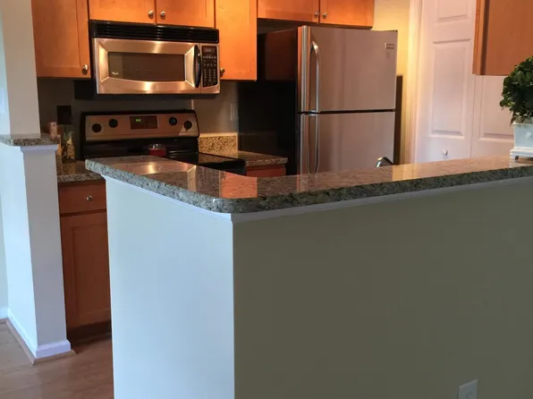 107 Oak Wind Dr Unit 102, Bermuda Run, NC 27006