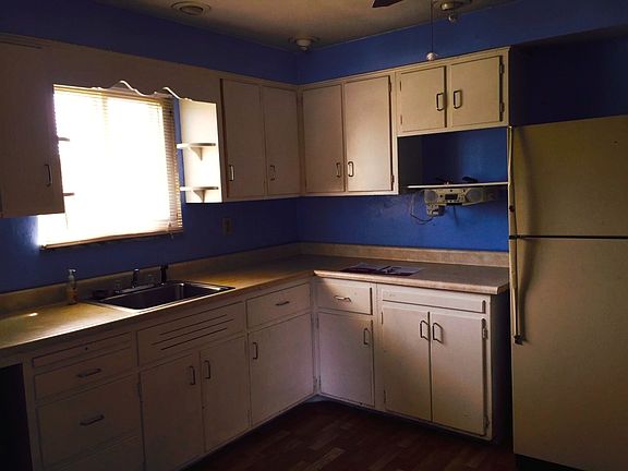 3rd image of 128 Westpoint Dr
