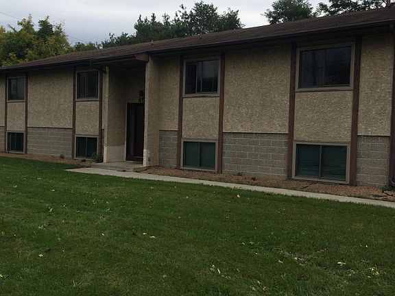 5th image of 460 Stanley St APT 4
