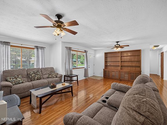2nd image of 1847 GROVE PARK Drive