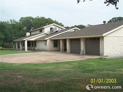 Back of home w/2-car garage