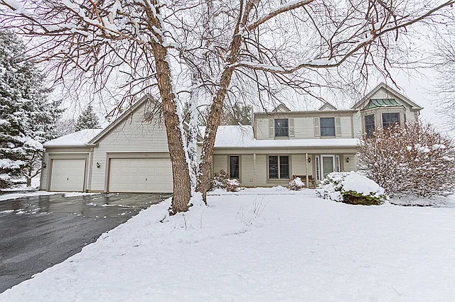 309 Churchill Ct photo 1