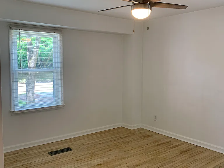 2334 Johnson Ferry Rd NE — Photo 21