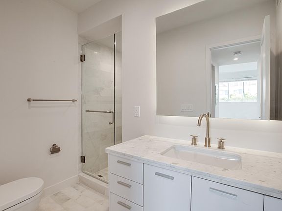 2nd image of 12320 Montana Ave APT 206