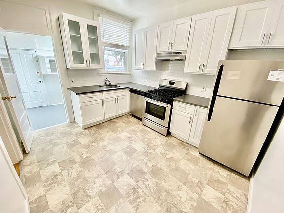 3rd image of 2635 McAllister St #2645
