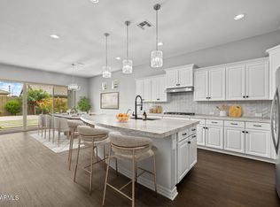 2847 W Show Low Dr, San Tan Valley, AZ 85142