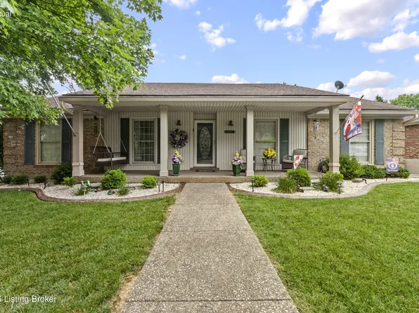 8310 Delightful Ct, Louisville, KY 40291