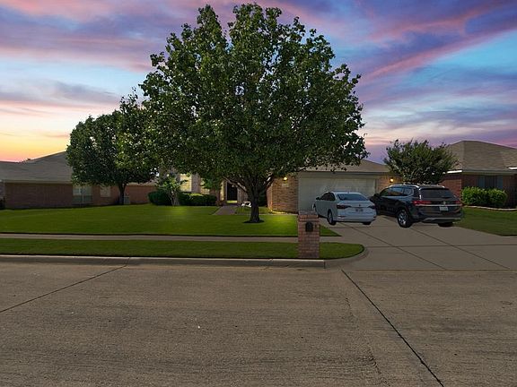 2nd image of 1127 Fawn Meadow Trl