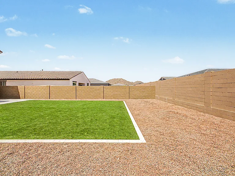 7598 W Smoketree Dr — Photo 41