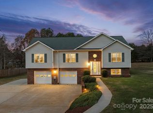 2244 Burris Rd, Conover, NC 28613