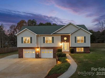 2244 Burris Rd, Conover, NC, 28613