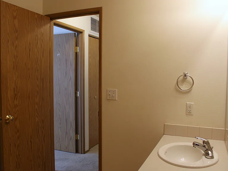 1231 McKittrick St #1 — Photo 17