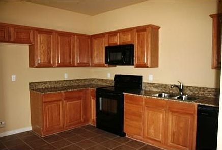3rd image of 3107 SW Waterleaf Ave