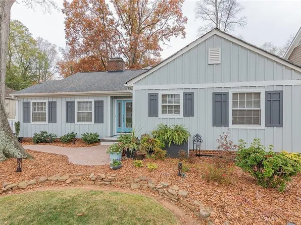2631 Forest Dr, Winston Salem, NC 27104