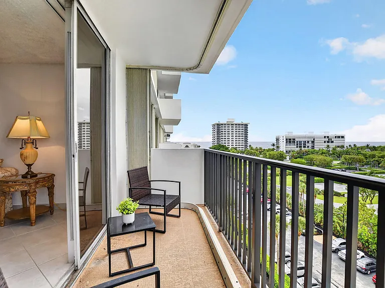 2121 N Ocean Blvd #805W — Photo 15