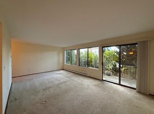 10014 Greenwood Ave N, Seattle, WA 98133