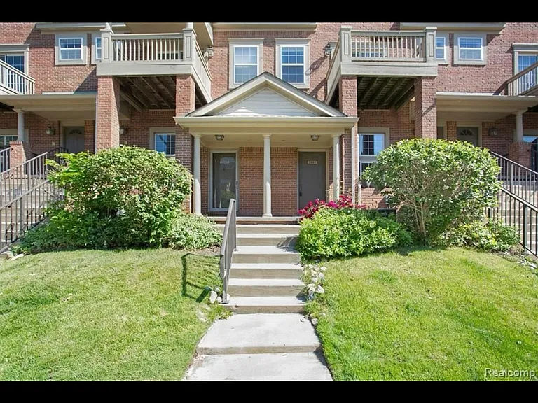 2803 Barclay Way — Photo 62