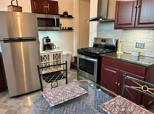 121 Broadway St, Coraopolis, PA 15108