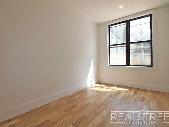 4th image of 403 Herkimer St #1