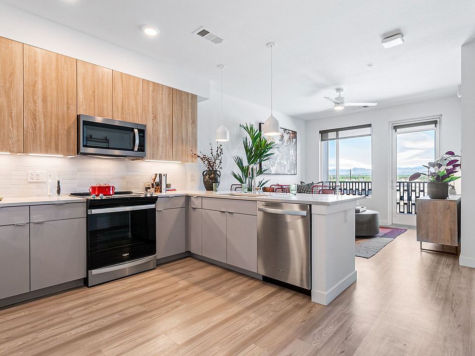 1st image of 609 N Lipan St #213