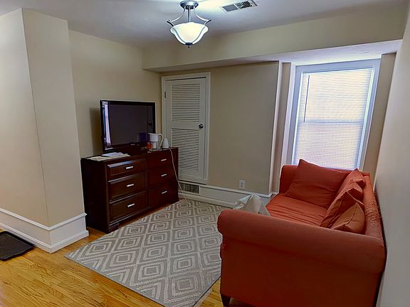 4th image of 714 Shawmut Ave #2L
