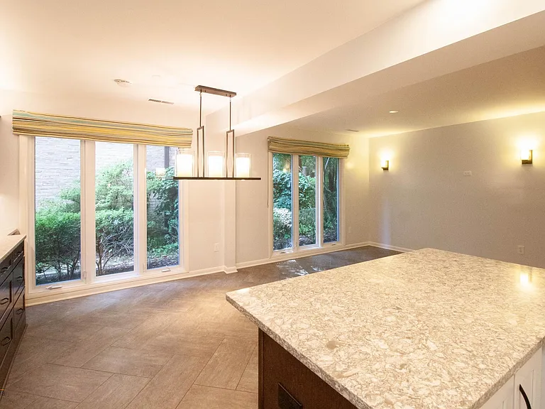 3503 Redwood Ct — Photo 18