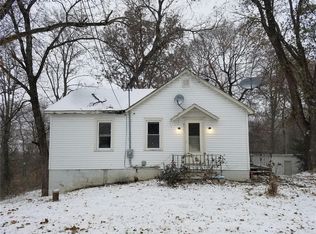 8563 Highway 100, New Haven, MO 63068