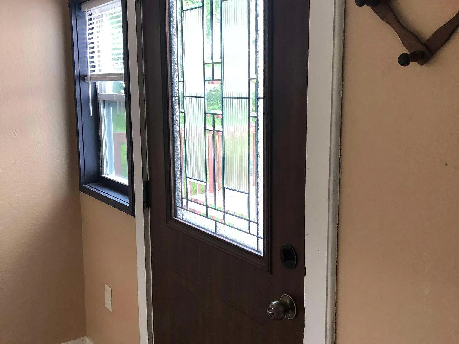 4 bed, $1,800 — Photo 3