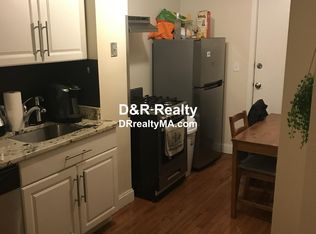 226 Everett St #1, Boston, MA 02128