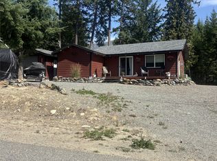 5195 Tallington Dr, Columbia Shuswap, BC V0E1M6