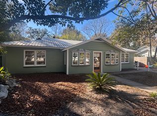 (Undisclosed Address), Gainesville, FL 32601