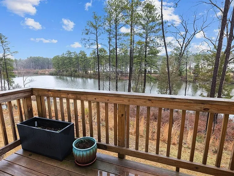 1052 Shoreside Dr — Photo 33